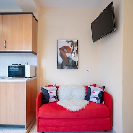 Attica Train Station 1 Bedroom 4 Pers Apartment Афины Экстерьер фото
