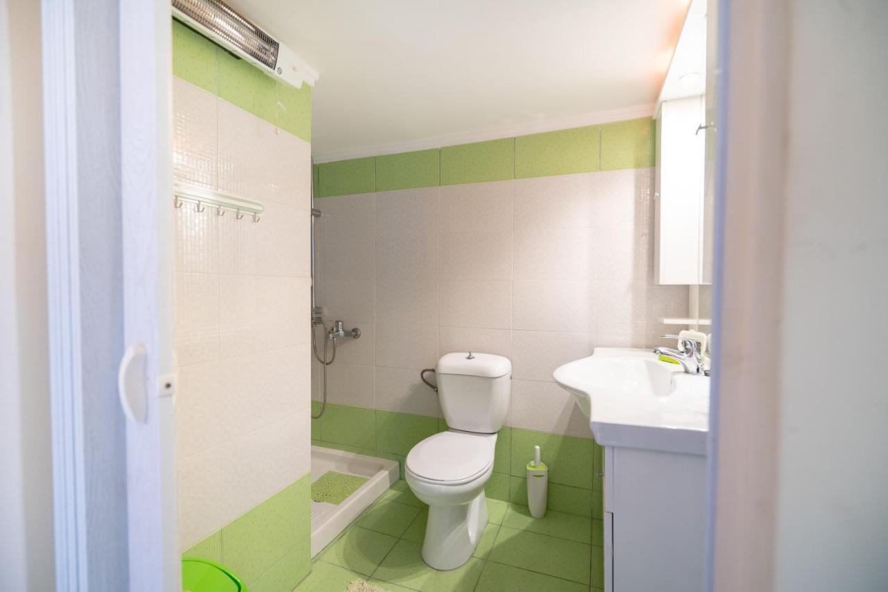 Attica Train Station 1 Bedroom 4 Pers Apartment Афины Экстерьер фото